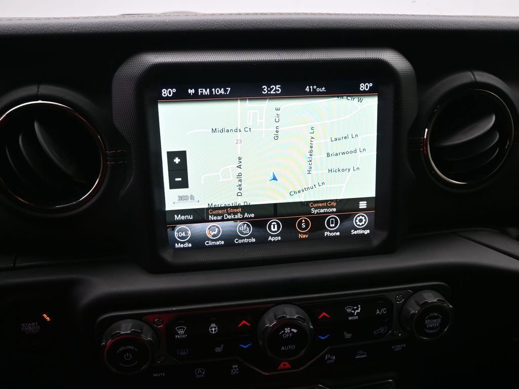 Used 2021 Jeep Wrangler Unlimited Sahara image 20