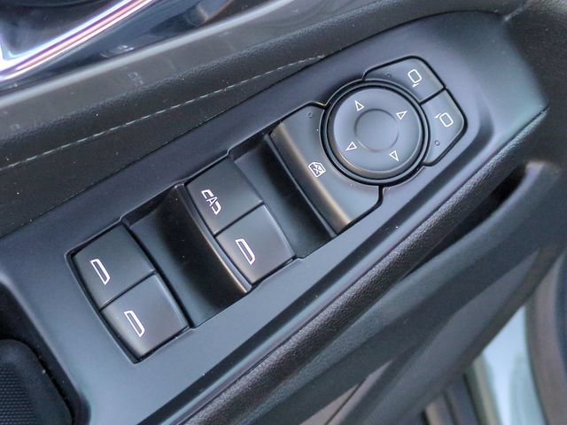 Used 2023 Chevrolet Traverse LT FWD image 25