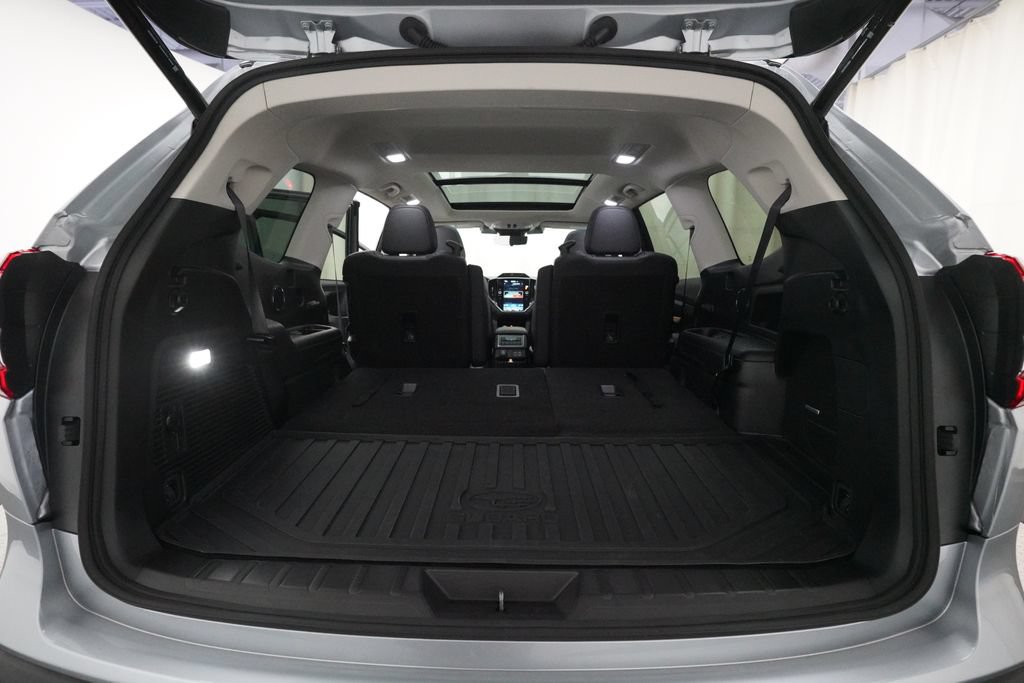 Certified 2025 Subaru Ascent Bronze Edition AWD/4WD image 10