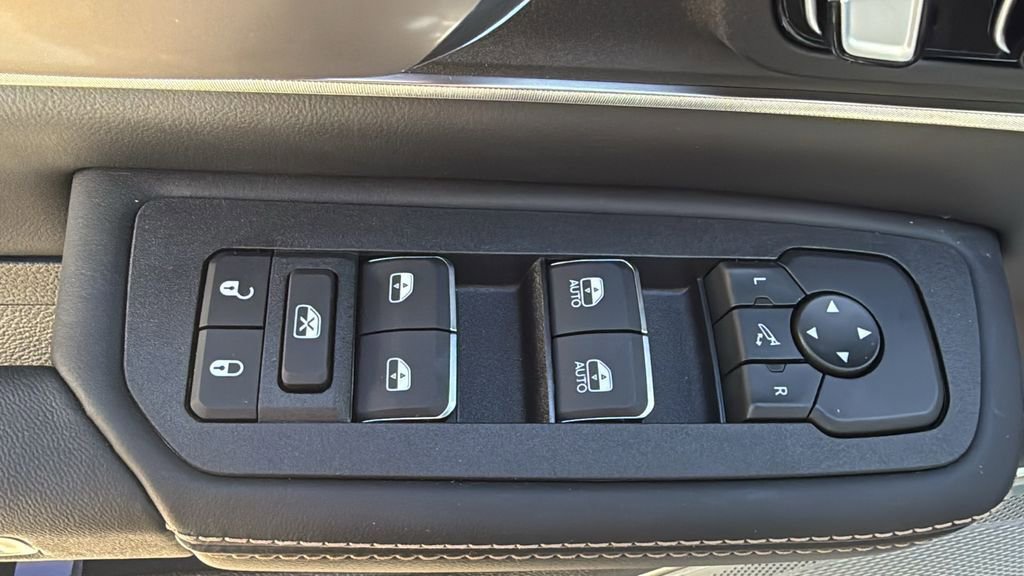 New 2026 RAM 1500 Tungsten image 16