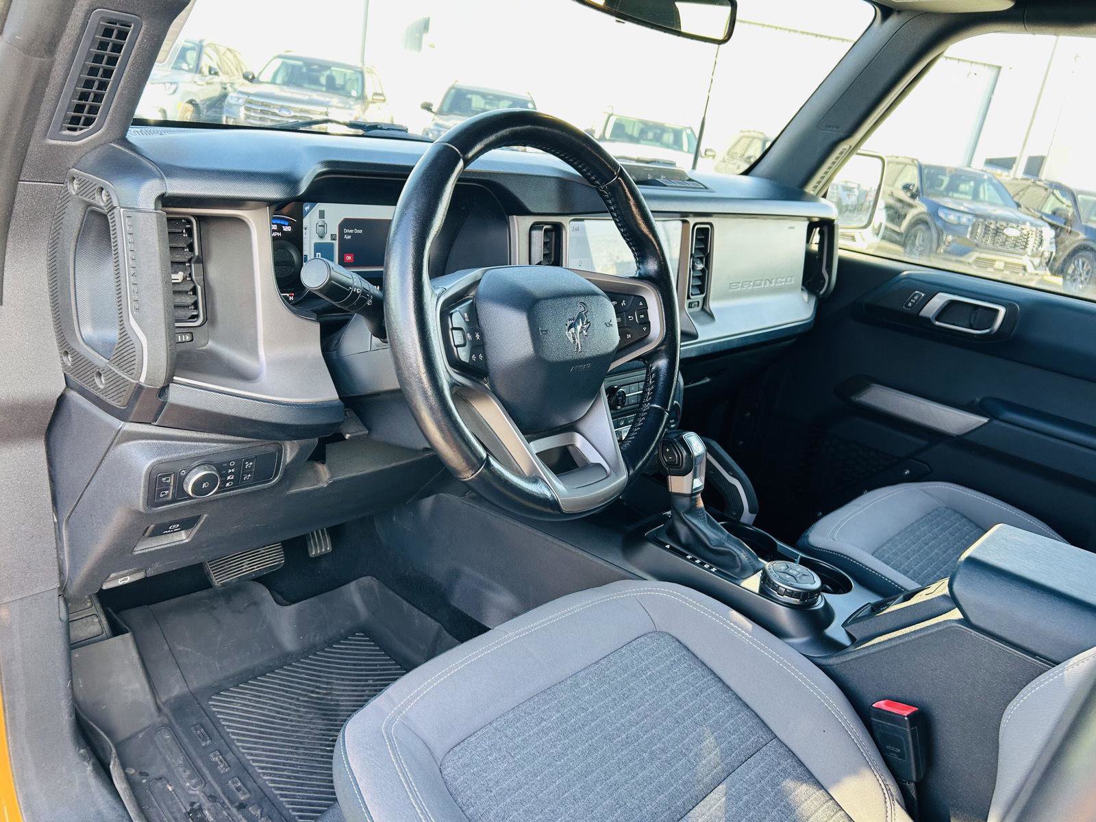 Used 2021 Ford Bronco Outer Banks image 15