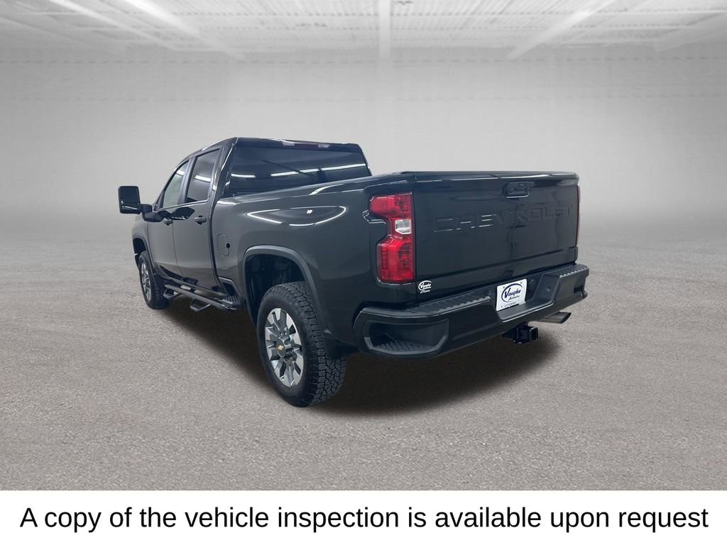 Used 2023 Chevrolet Silverado 2500 Custom w/ Custom Value Package image 9