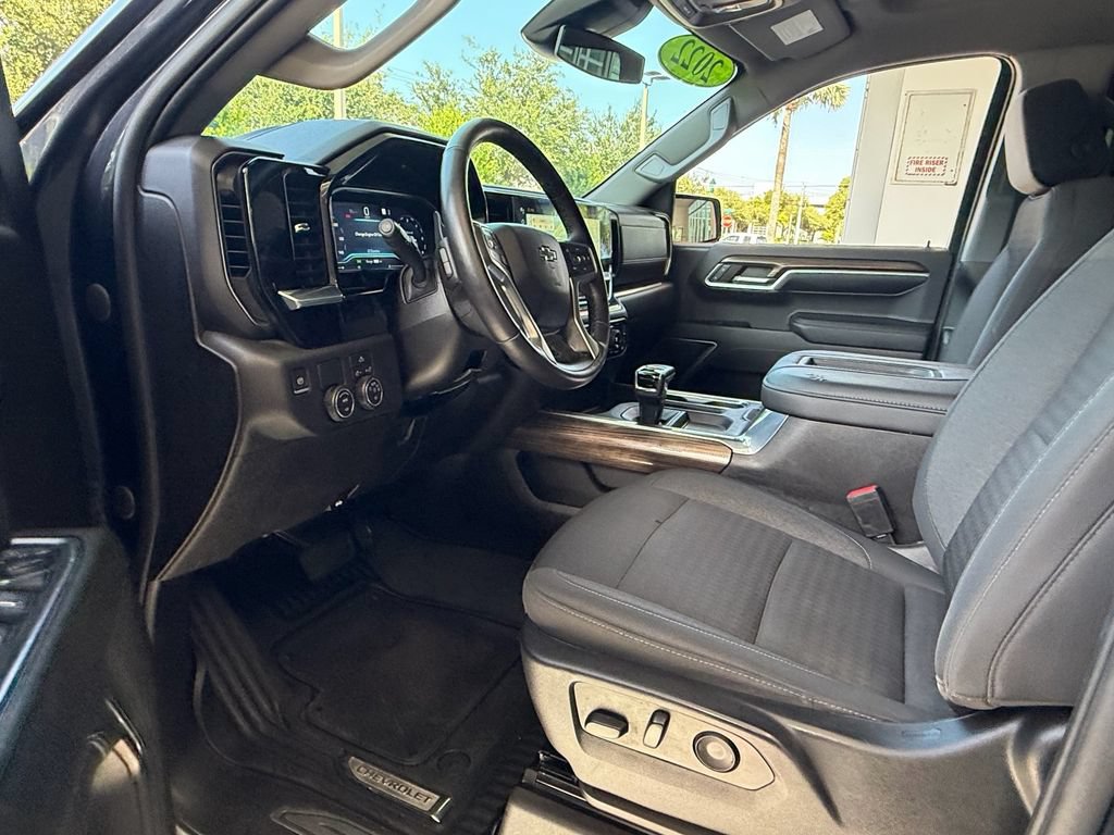 Used 2022 Chevrolet Silverado 1500 RST w/ Protection Package RWD image 11