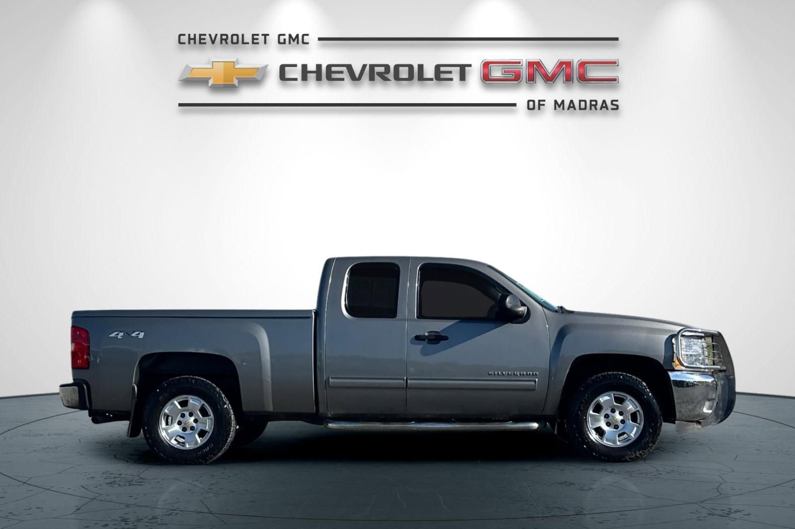 Used 2012 Chevrolet Silverado 1500 LT w/ All-Star Edition AWD/4WD image 2