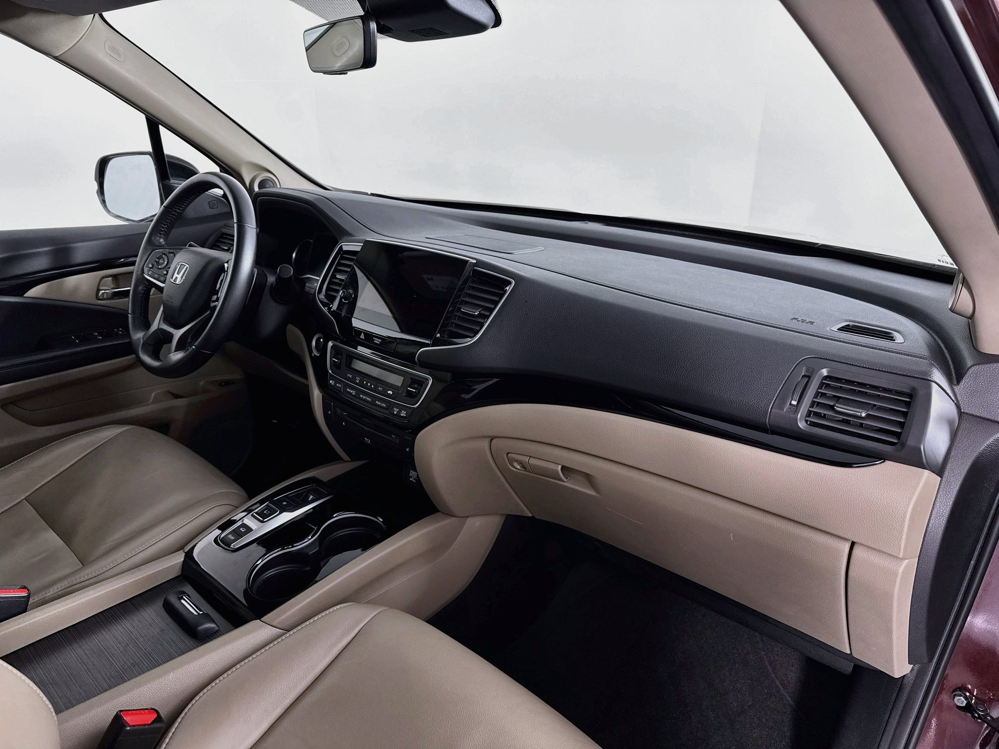 Certified 2019 Honda Pilot Touring image 31
