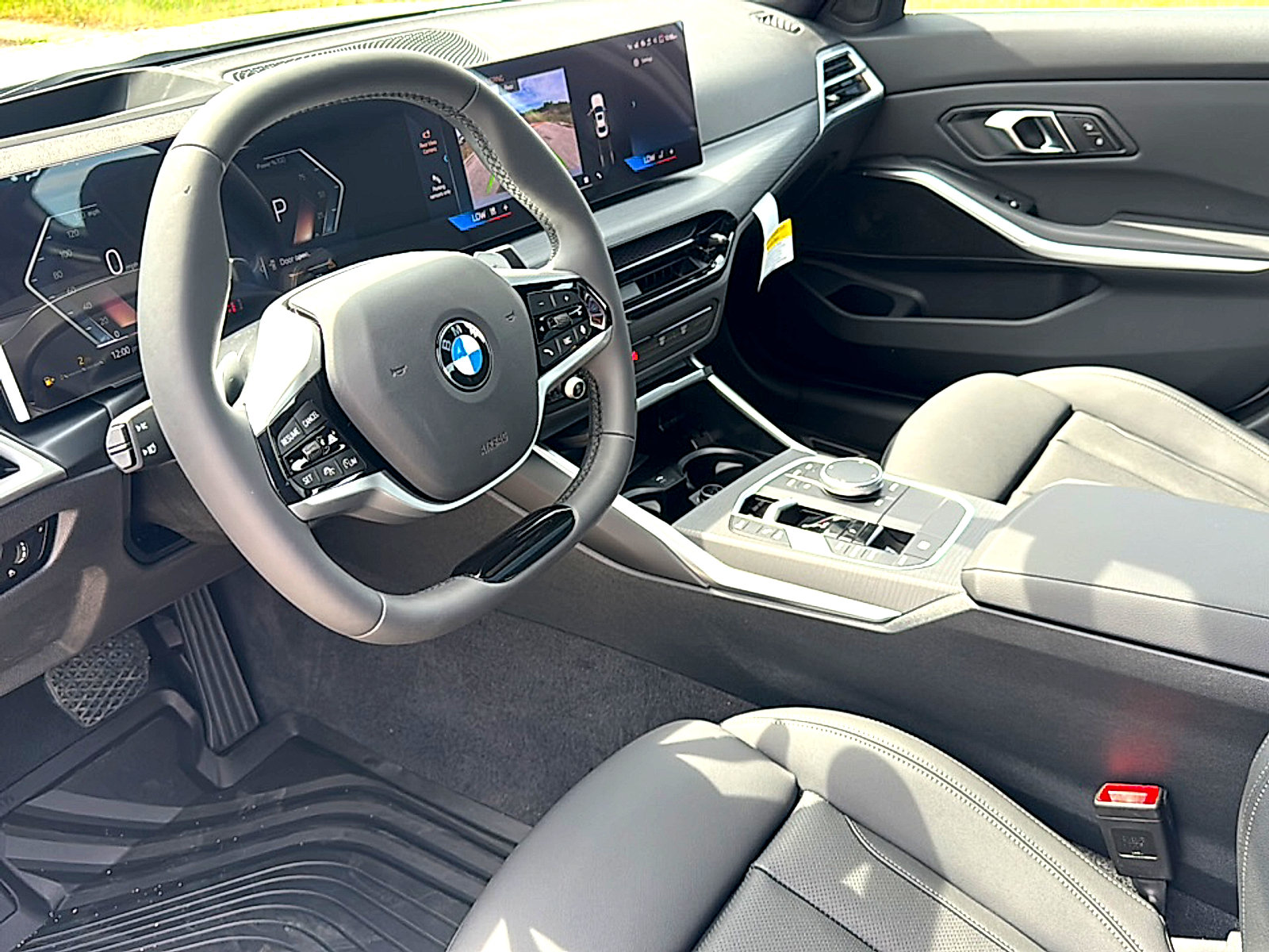 New 2026 BMW 330i Sedan w/ Premium Package RWD image 9