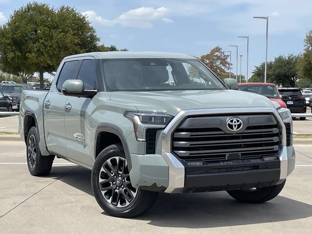 Used 2025 Toyota Tundra Limited AWD/4WD image 2