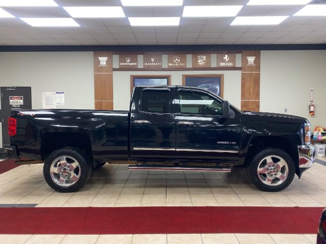 Used 2015 Chevrolet Silverado 2500 LTZ image 5