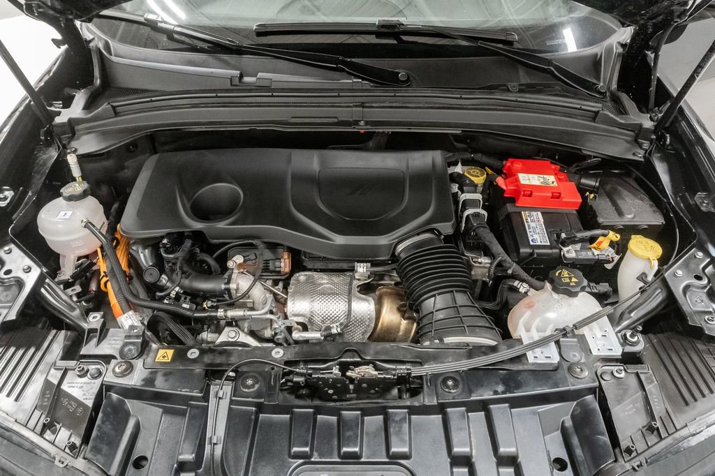 Used 2024 Dodge Hornet R/T image 3