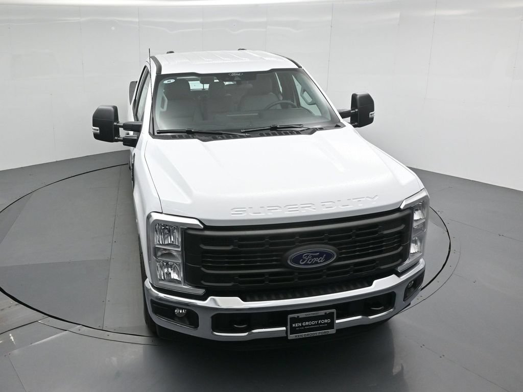 New 2026 Ford F250 XL w/ XL Chrome Package RWD image 31