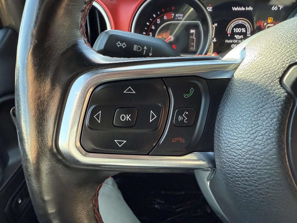 Certified 2019 Jeep Wrangler Unlimited Rubicon w/ Dual Top Group AWD/4WD image 24