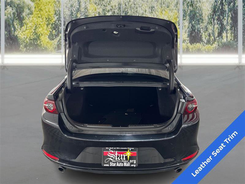 Used 2021 MAZDA MAZDA3 s image 13
