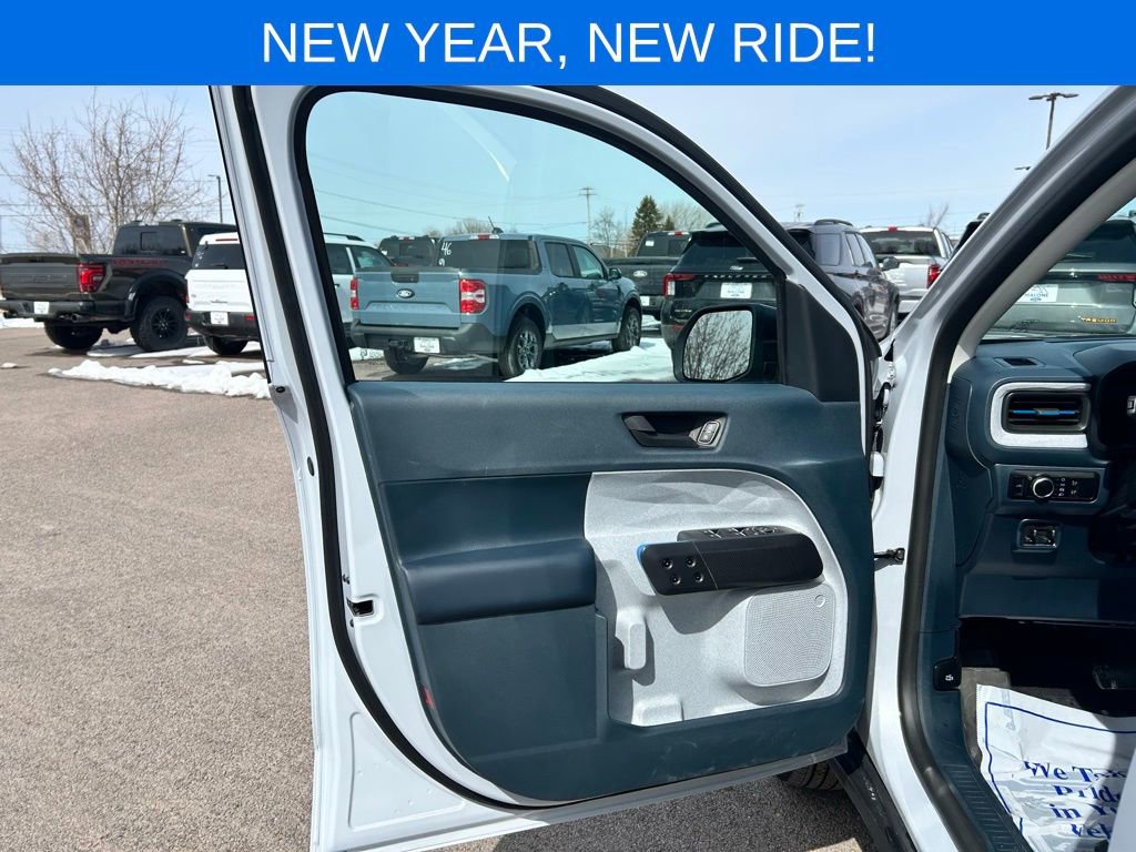 Used 2025 Ford Maverick XLT w/ 4K Tow Package image 12