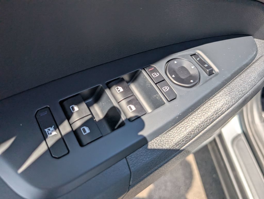 New 2026 Kia Sportage LX FWD image 15