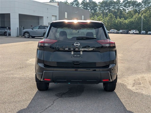New 2026 Nissan Rogue SV image 4