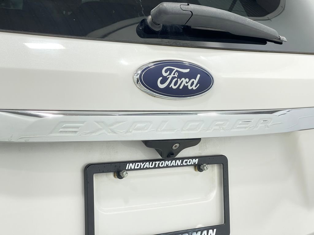 Used 2016 Ford Explorer XLT w/ Equipment Group 202A image 42