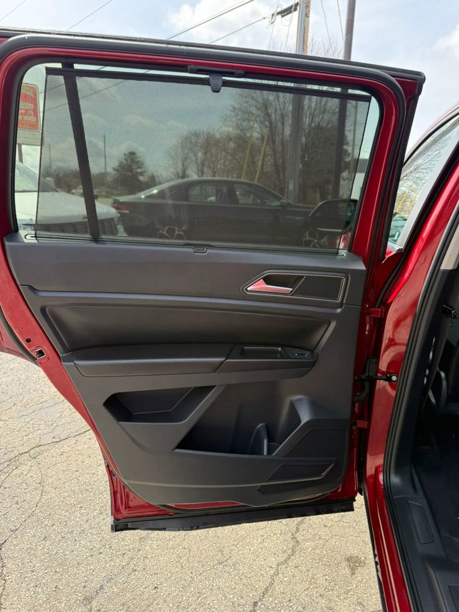 Used 2018 Volkswagen Atlas SE FWD image 12