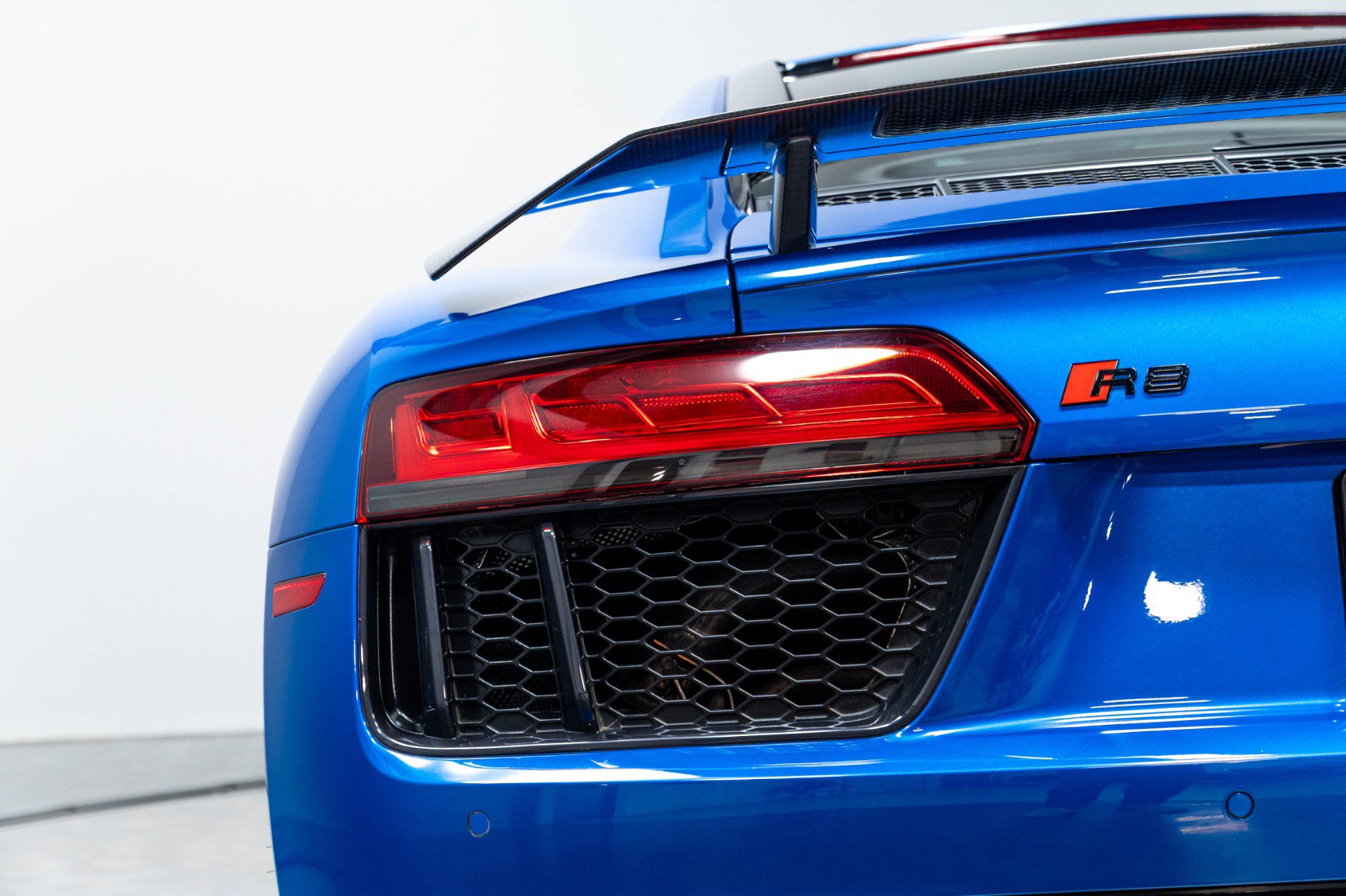 Used 2017 Audi R8 V10 plus AWD/4WD image 46