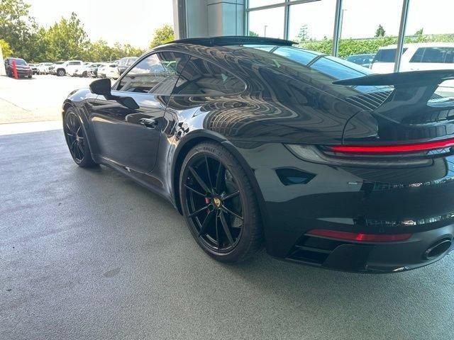Used 2024 Porsche 911 Carrera S RWD image 5
