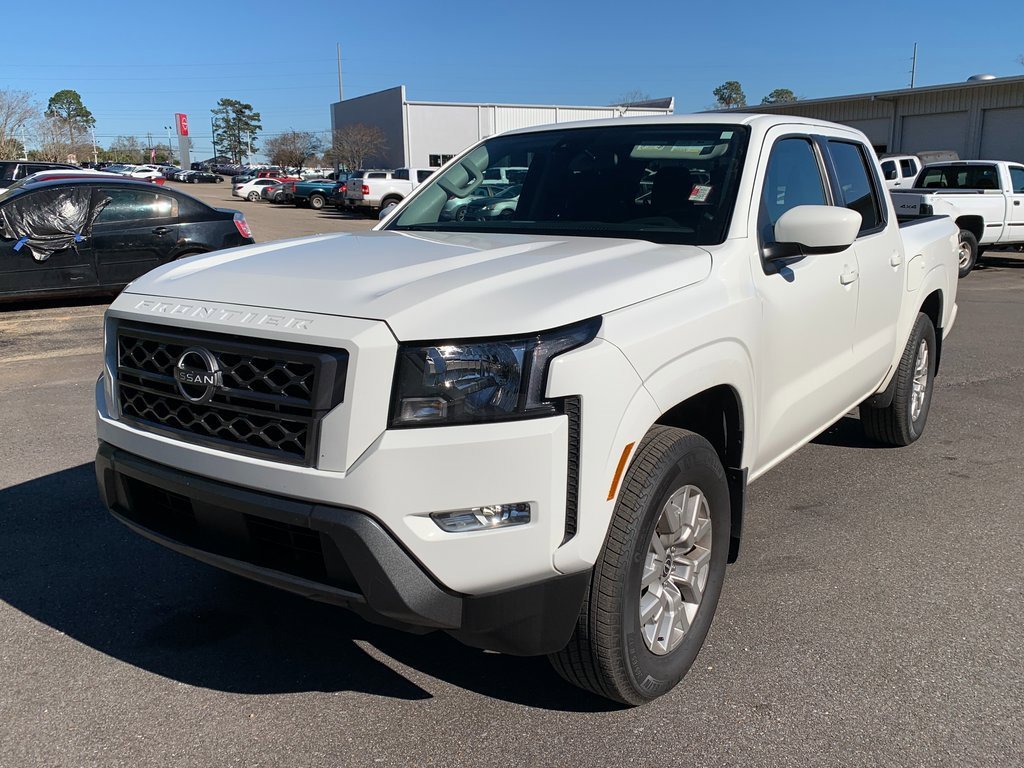 Used 2024 Nissan Frontier SV w/ SV Convenience Package image 4