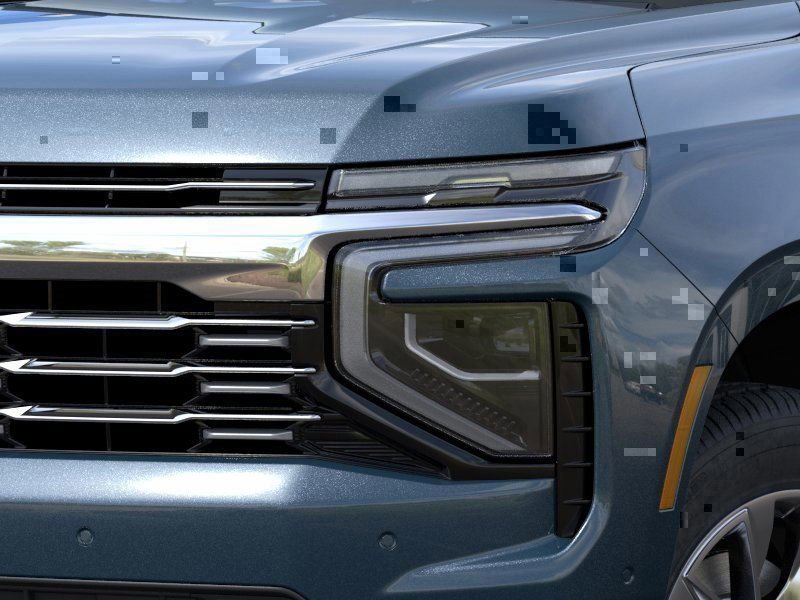 New 2026 Chevrolet Suburban Premier image 2