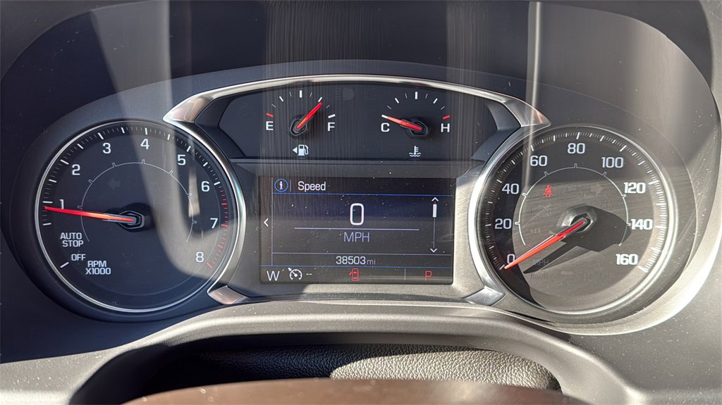 Used 2022 GMC Acadia SLE w/ Driver Convenience Package image 9