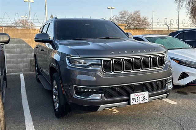 Used 2022 Jeep Wagoneer Series II image 2