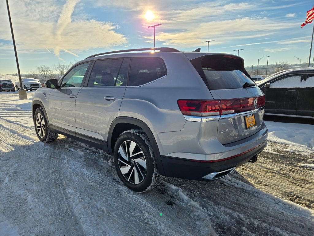 Used 2025 Volkswagen Atlas SE image 6