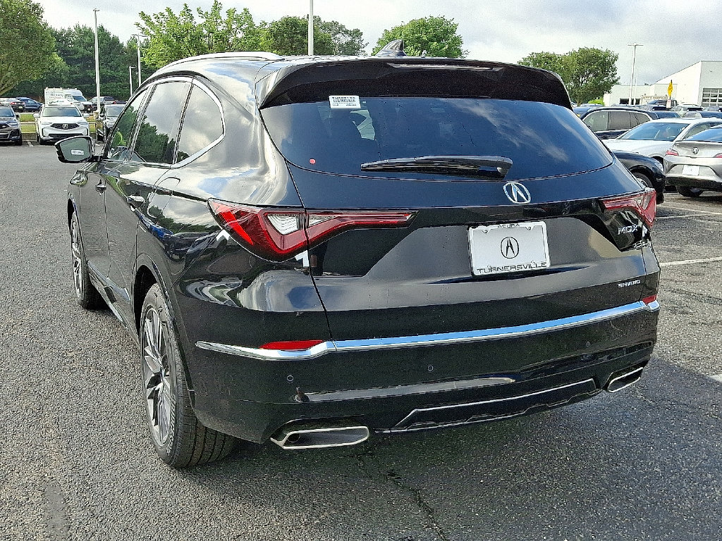 New 2026 Acura MDX w/ Advance Package AWD/4WD image 3