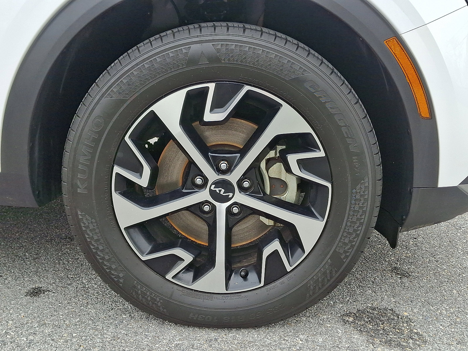 Certified 2023 Kia Sportage EX AWD/4WD image 8