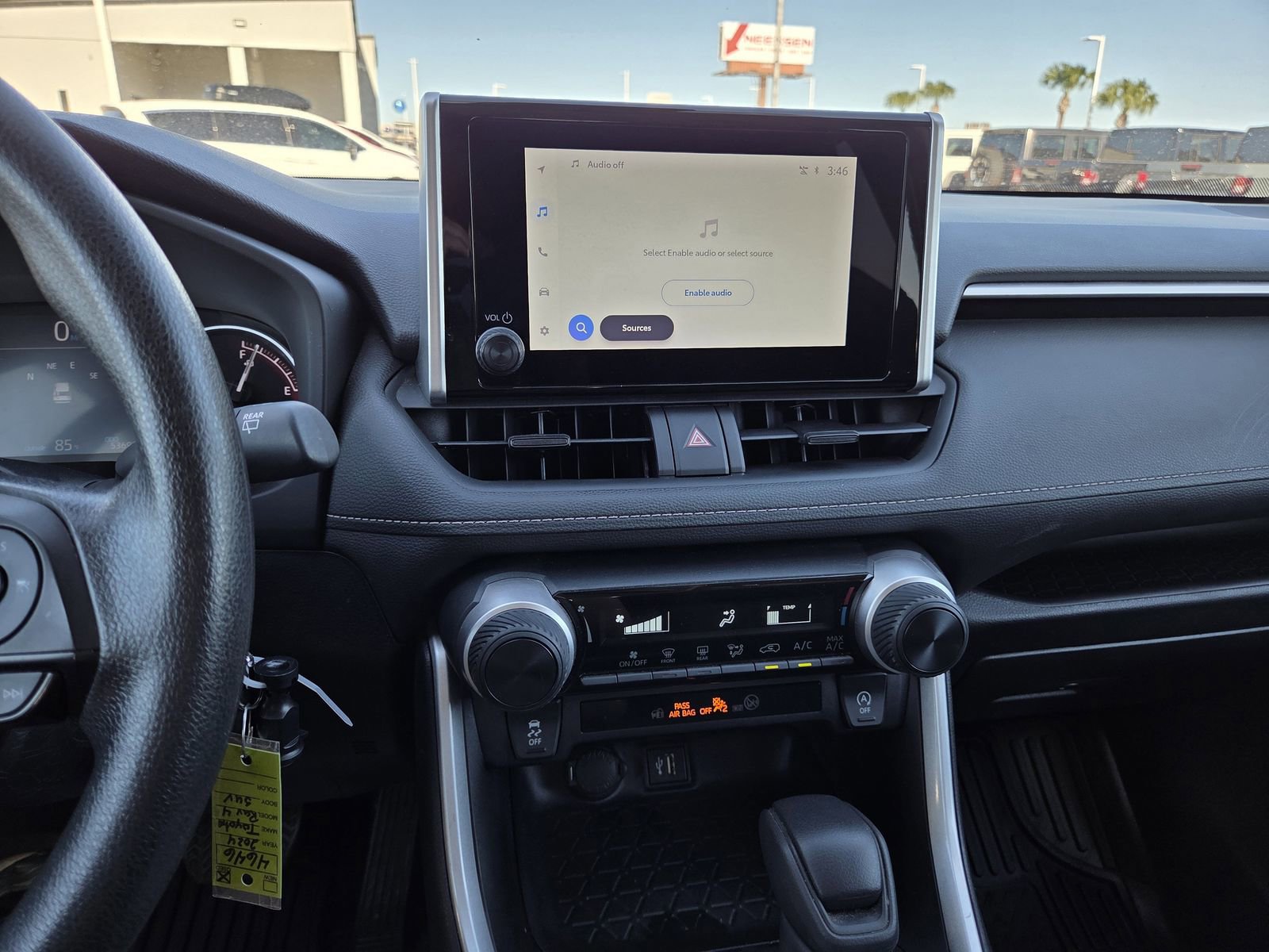 Used 2024 Toyota RAV4 LE AWD/4WD image 36