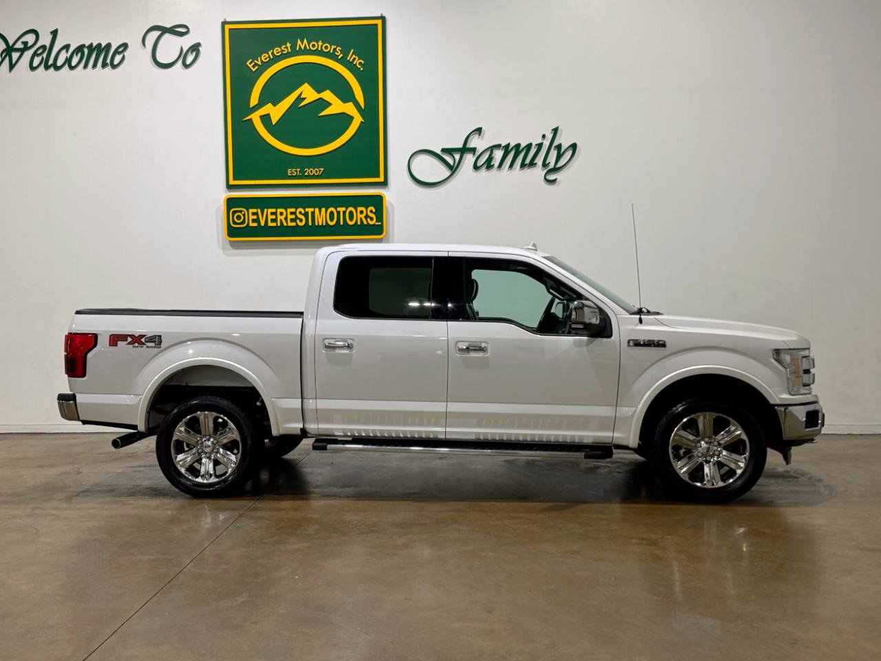 Used 2018 Ford F150 Lariat w/ Equipment Group 502A Luxury AWD/4WD image 9