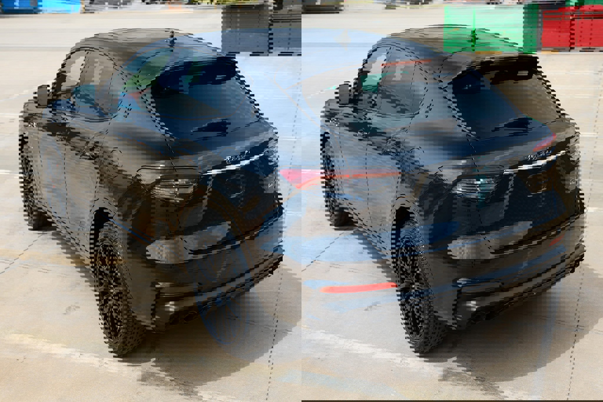 Used 2022 Maserati Levante Modena image 10