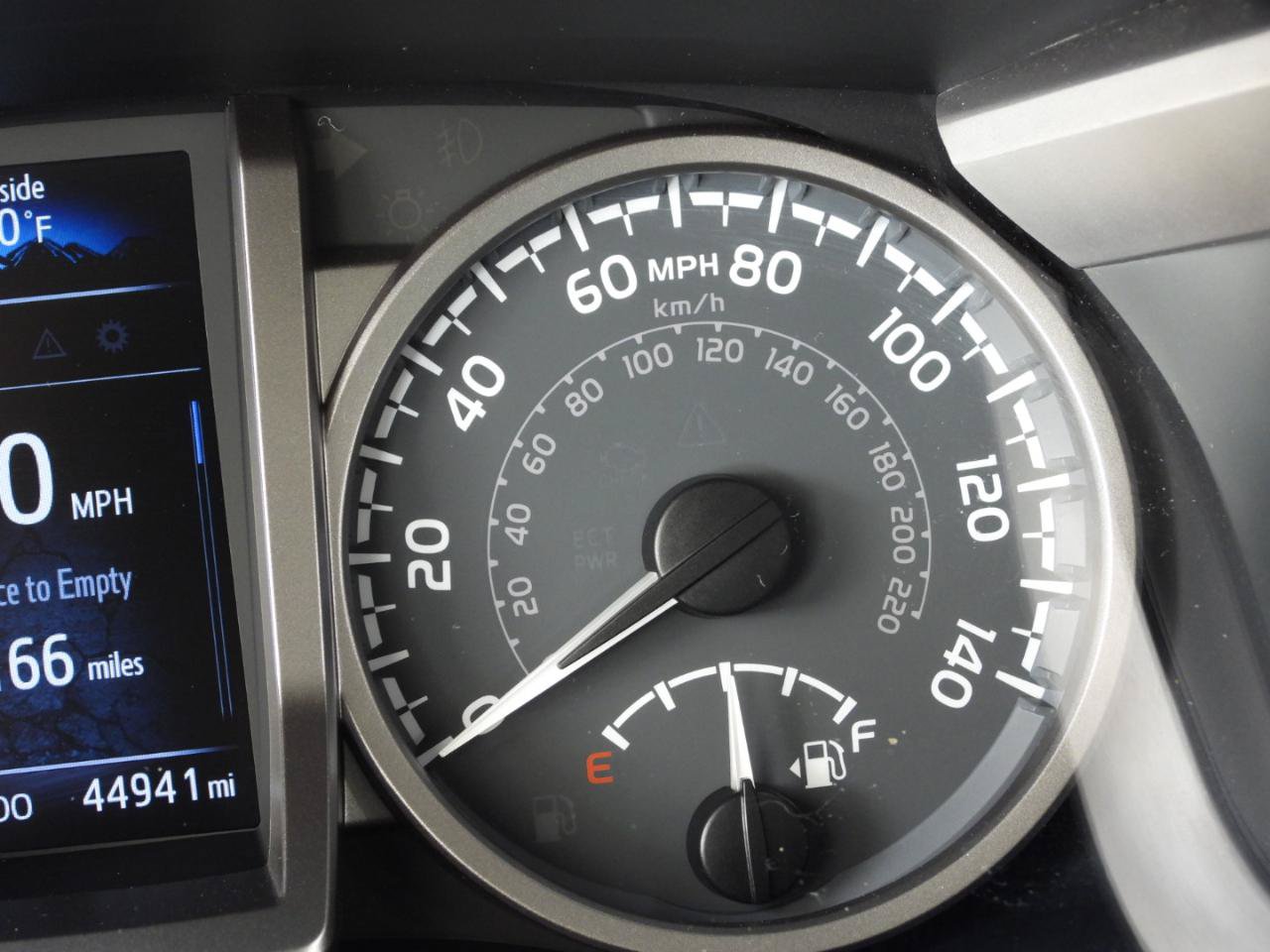 Used 2022 Toyota Tacoma SR5 RWD image 84