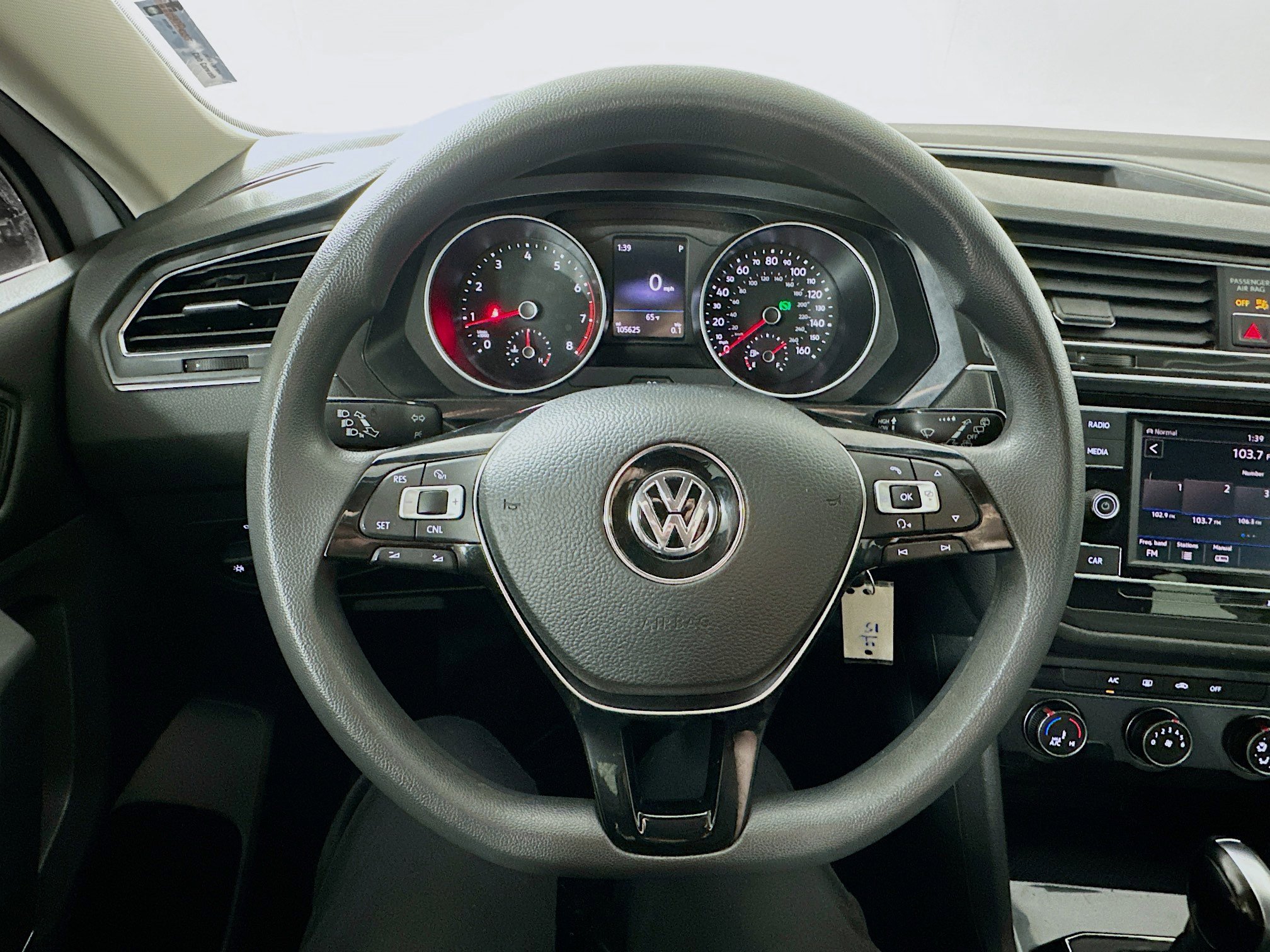 Used 2018 Volkswagen Tiguan S AWD/4WD image 11