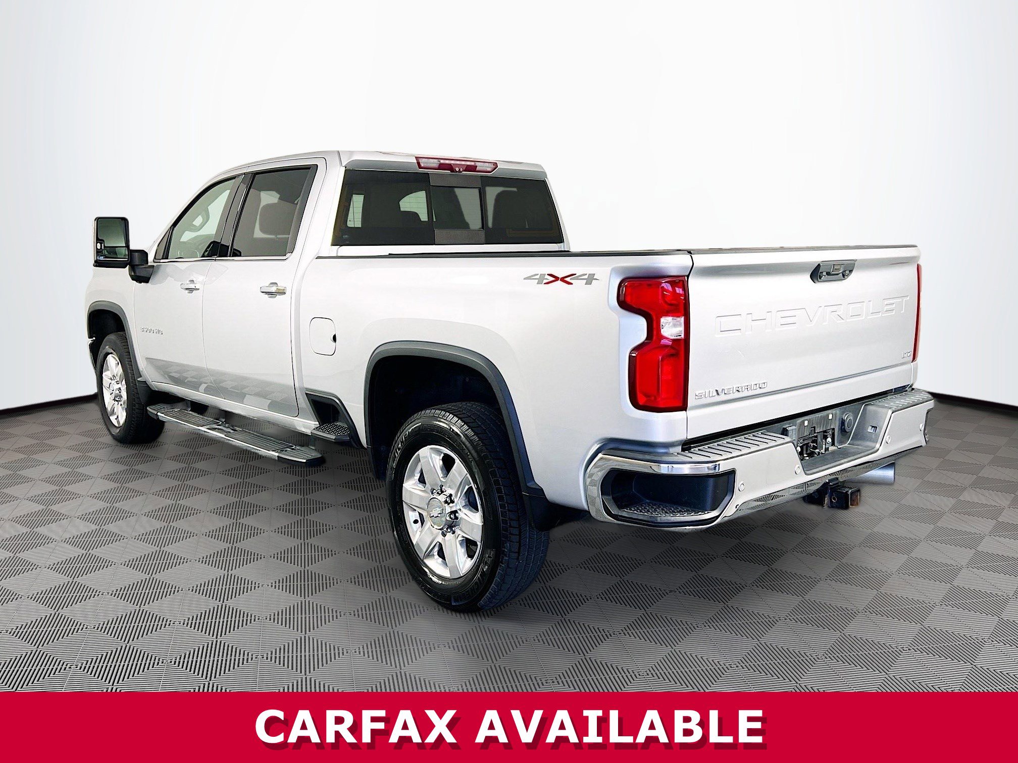Used 2020 Chevrolet Silverado 3500 LTZ w/ LTZ Premium Package image 32