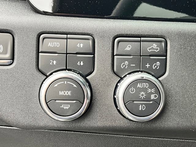 New 2025 GMC Sierra 2500 SLT w/ SLT Premium Package image 35