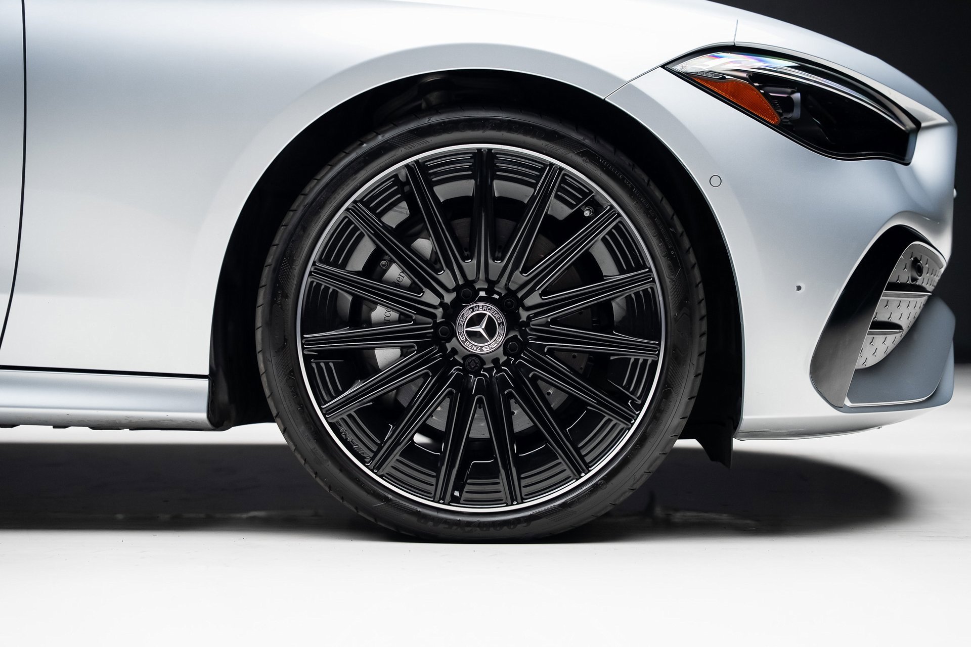 Used 2024 Mercedes-Benz CLE 300 4MATIC Cabriolet image 42