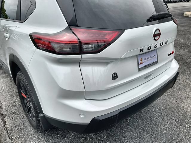 New 2026 Nissan Rogue SV w/ Rock Creek Premium Package AWD/4WD image 31