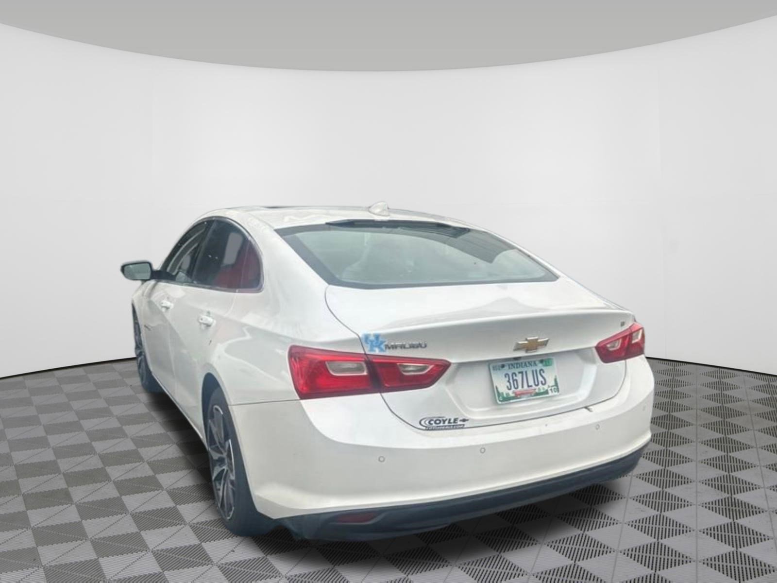 Used 2016 Chevrolet Malibu LT w/ Leather Package FWD image 25