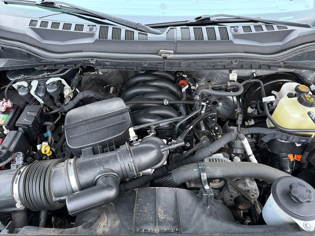 Used 2022 Ford F250 Platinum w/ FX4 Off-Road Package image 22