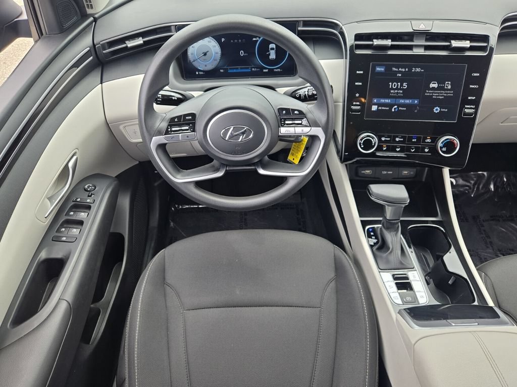 Certified 2024 Hyundai Tucson SE FWD image 13