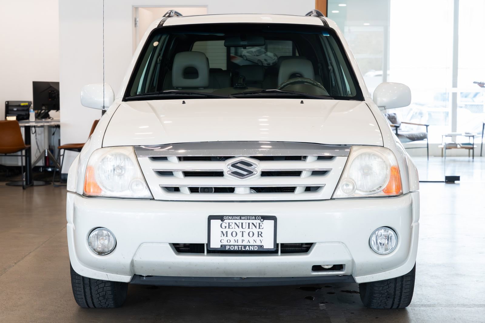 Used 2005 Suzuki XL7 LX image 2