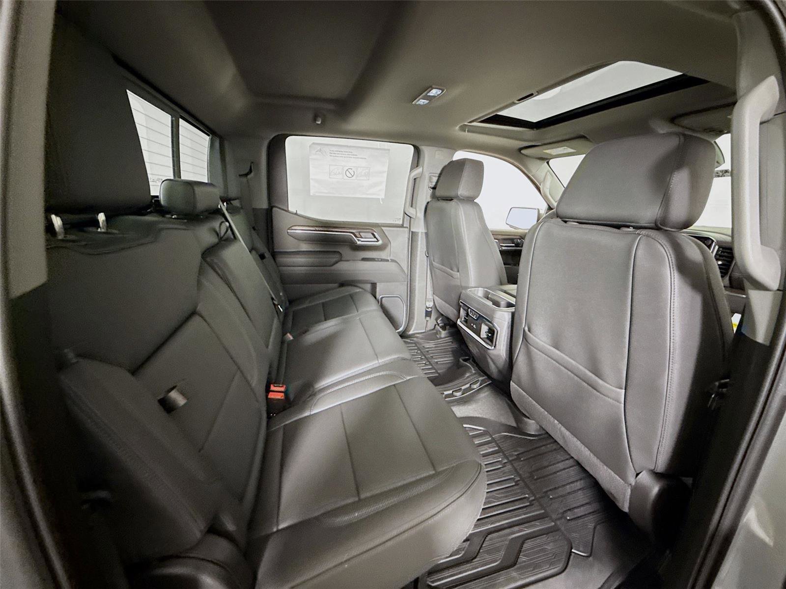 New 2026 GMC Sierra 1500 SLT AWD/4WD image 22