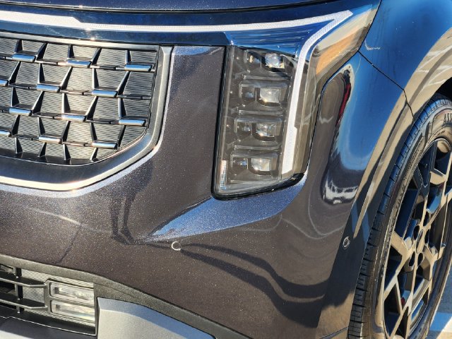 Used 2025 Kia Carnival SX Prestige FWD image 16
