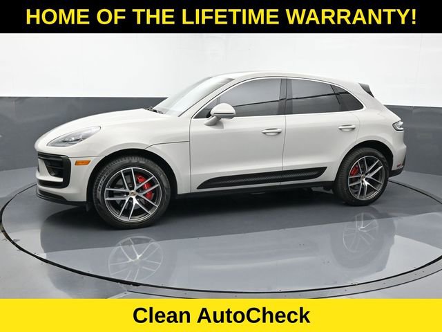 Used 2023 Porsche Macan S image 3