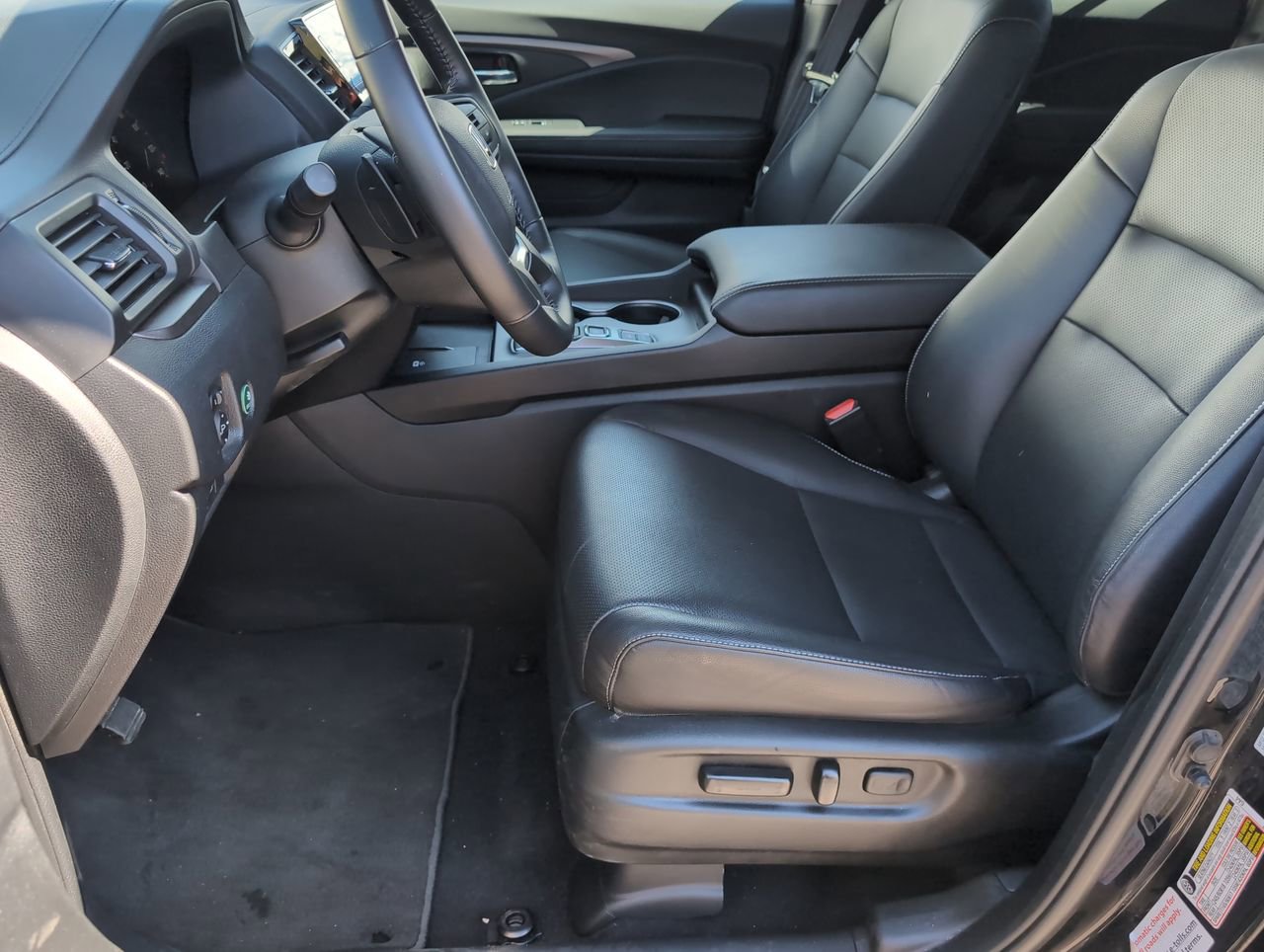 Used 2025 Honda Ridgeline RTL image 11