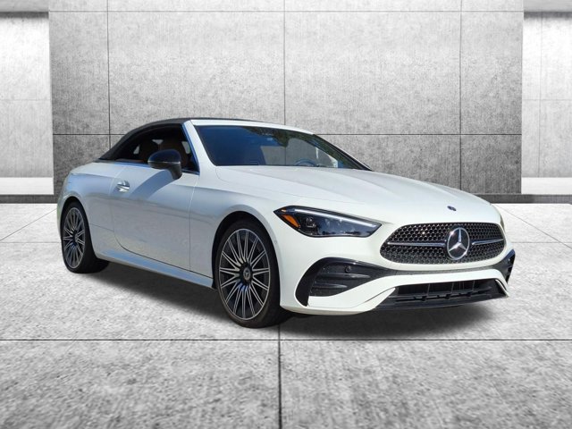 Certified 2024 Mercedes-Benz CLE 300 4MATIC Cabriolet image 3