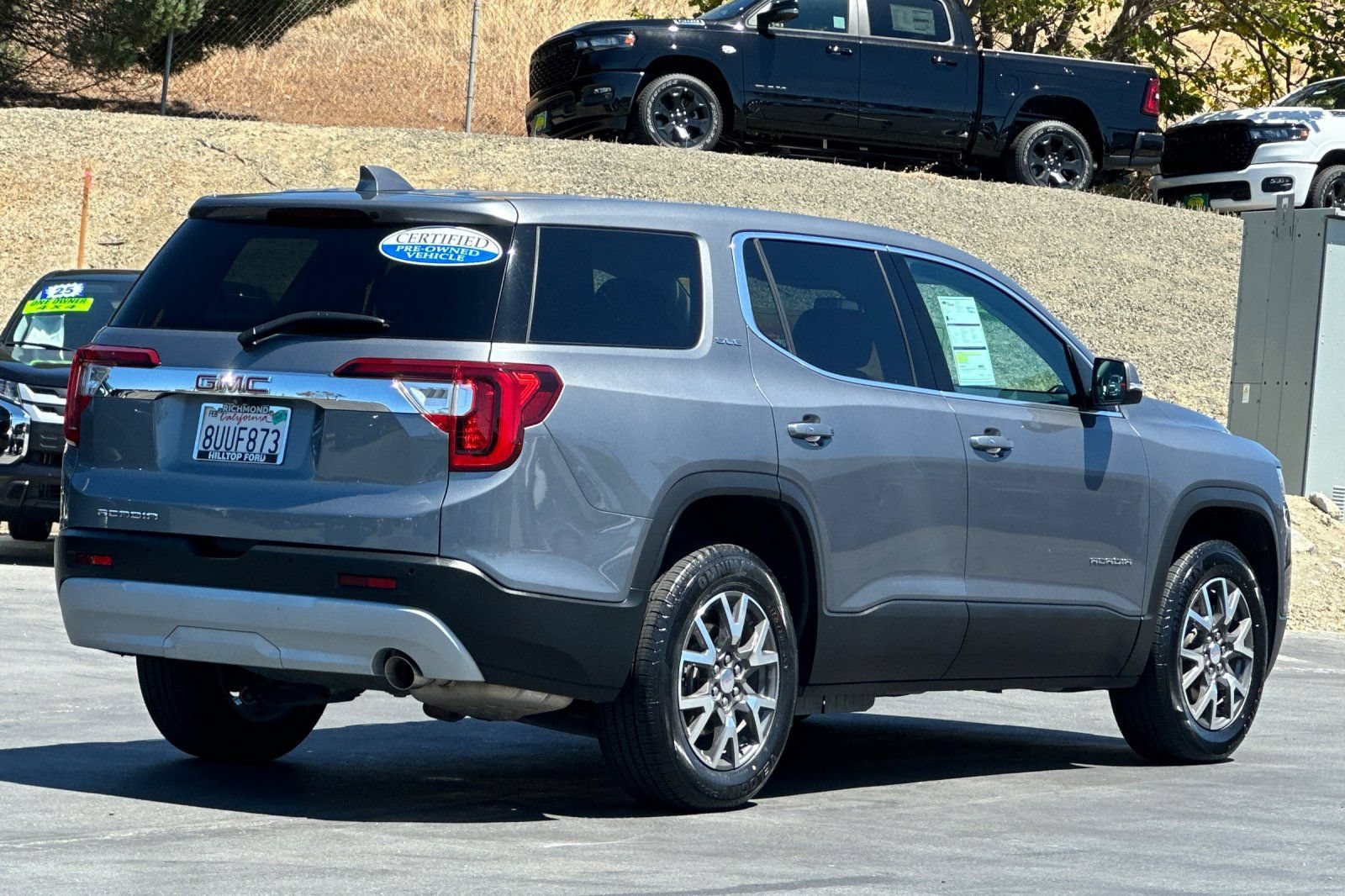 Used 2021 GMC Acadia SLE FWD image 5
