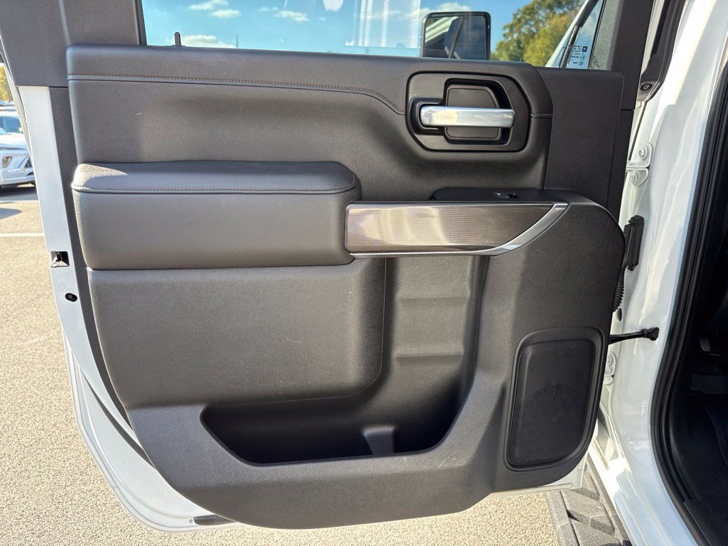 Used 2021 GMC Sierra 2500 AT4 w/ AT4 Premium Plus Package AWD/4WD image 47